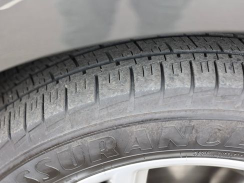 Used 2017 Ford Edge Titanium w/ Equipment Group 301A image 12