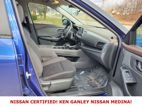 Certified 2023 Nissan Rogue S image 47