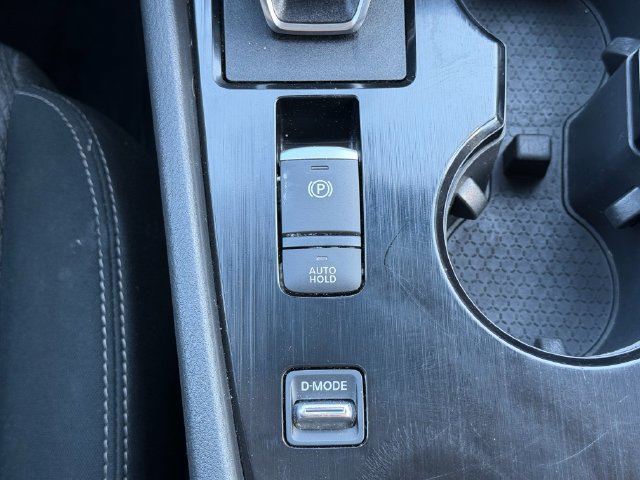 Used 2024 Nissan Rogue SV FWD image 30