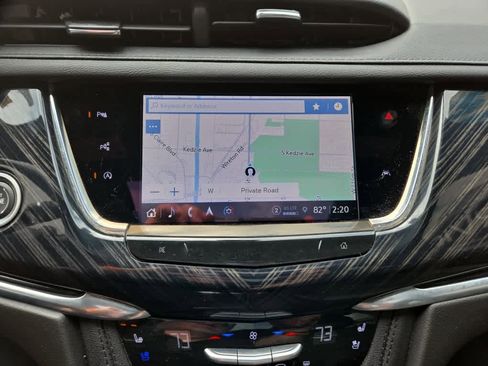 Used 2024 Cadillac XT6 Premium Luxury w/ Technology Package AWD/4WD image 28