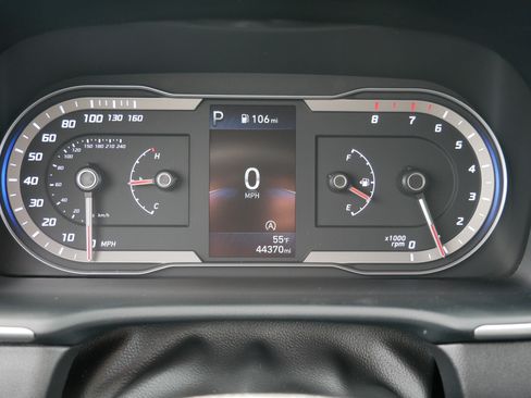Certified 2022 Hyundai Tucson SEL w/ Winter Package AWD/4WD image 34
