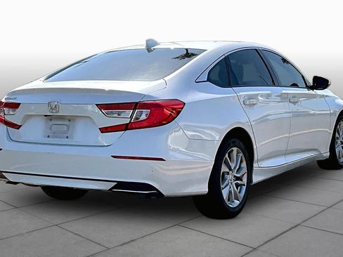 Used 2020 Honda Accord LX image 12