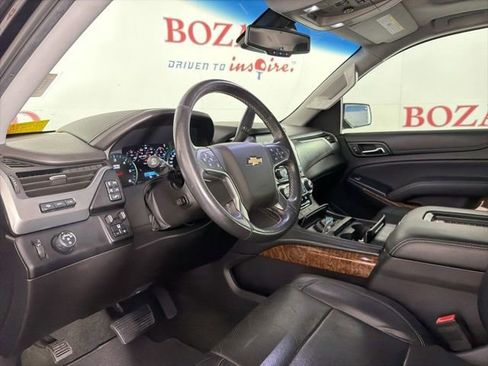 Used 2017 Chevrolet Tahoe Premier RWD image 12
