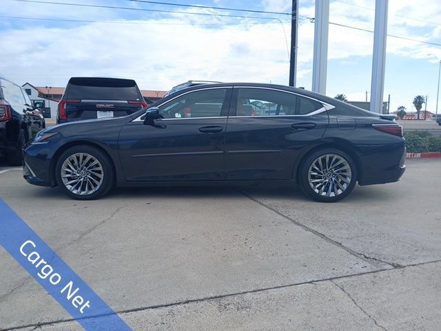 Used 2025 Lexus ES 350 Ultra Luxury w/ Accessory Package (Z1) FWD image 6
