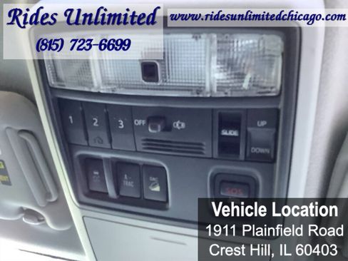 Used 2013 Toyota 4Runner Limited AWD/4WD image 39