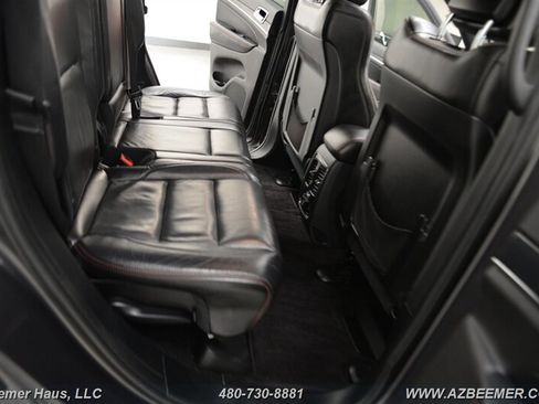 Used 2017 Jeep Grand Cherokee Trailhawk w/ Trailhawk Luxury Group image 23
