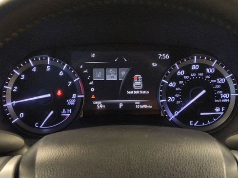 Used 2022 Toyota Highlander XSE image 23