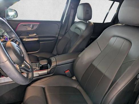 Certified 2022 Mercedes-Benz GLB 250 image 19
