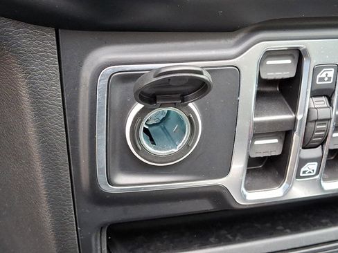 Certified 2022 Jeep Wrangler Unlimited Sport w/ Sun And Sound Package image 24