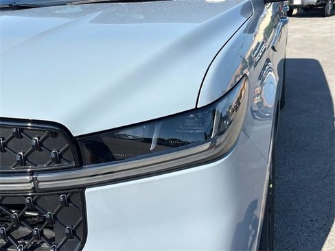 New 2025 Lincoln Navigator Reserve w/ Jet Appearance Package image 10