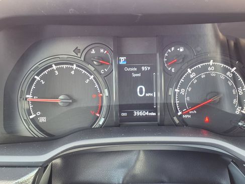 Used 2024 Toyota 4Runner SR5 RWD image 15