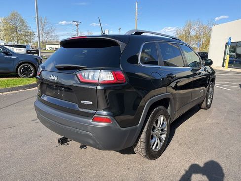Used 2019 Jeep Cherokee Latitude Plus w/ Comfort/Convenience Group image 7