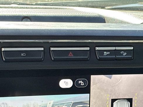 Used 2023 Ford F350 Lariat w/ Sport Appearance Package image 39