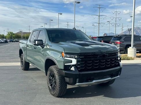 Certified 2026 Chevrolet Silverado 1500 ZR2 w/ Dark Appearance Package AWD/4WD image 29