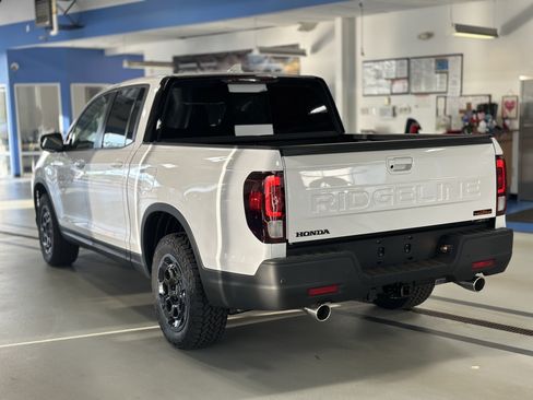 New 2026 Honda Ridgeline TrailSport image 8