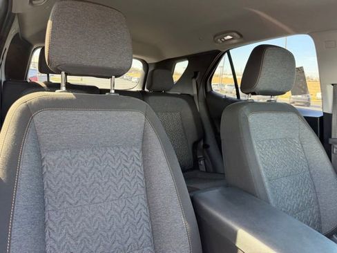 Used 2023 Chevrolet Equinox LT image 6