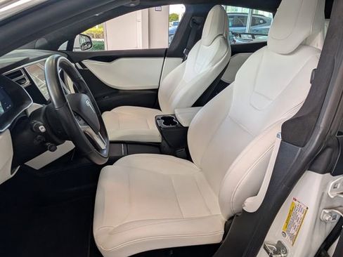 Used 2017 Tesla Model S 75 image 5