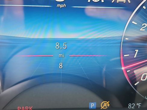 New 2026 Mercedes-Benz E 450 4MATIC All-Terrain Wagon image 21