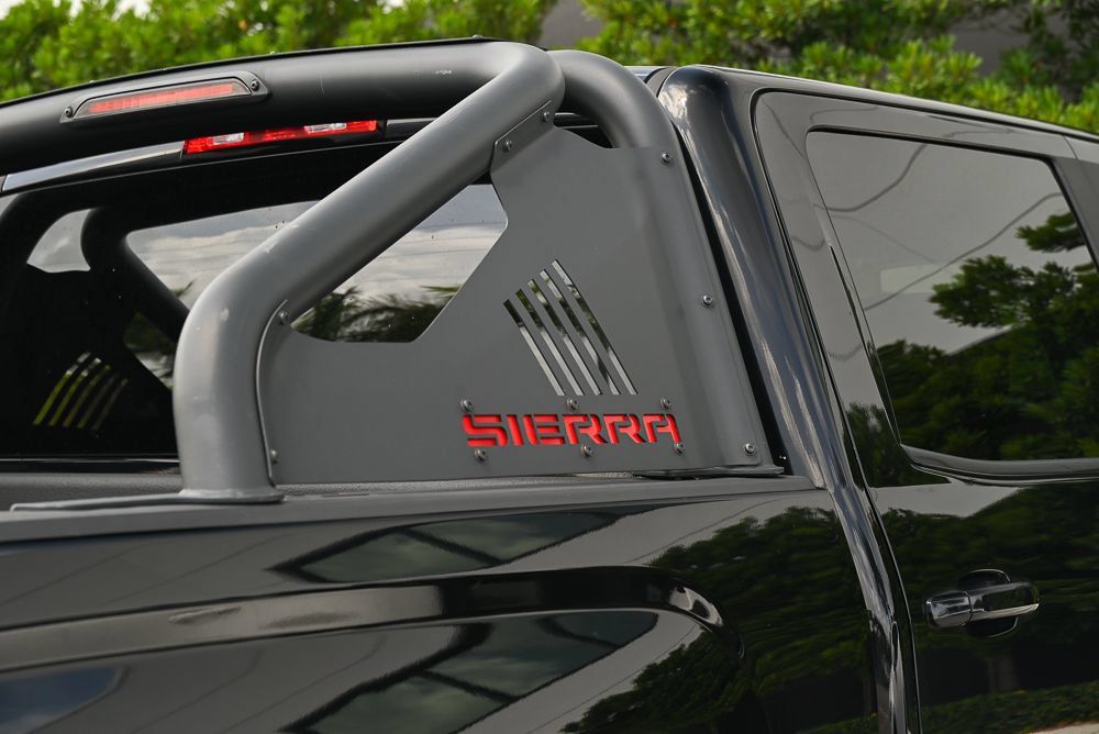 Used 2017 GMC Sierra 1500 SLT w/ All Terrain X Package AWD/4WD image 23