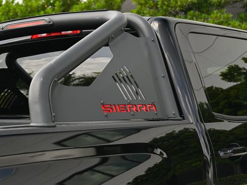 Used 2017 GMC Sierra 1500 SLT w/ All Terrain X Package AWD/4WD image 23
