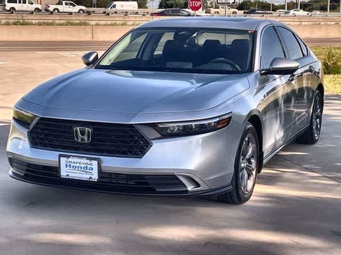 Used 2024 Honda Accord EX image 2