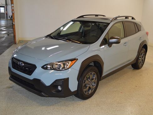 Used 2021 Subaru Crosstrek 2.5i Sport w/ Moonroof Package image 7