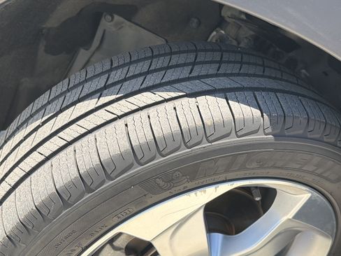 Used 2017 Honda HR-V EX-L image 12