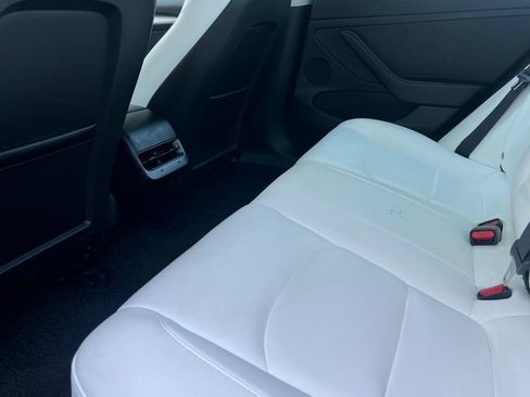 Used 2023 Tesla Model 3 Standard Range RWD image 7