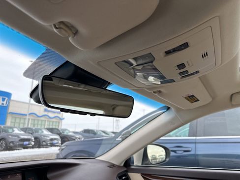 Used 2018 Lexus ES 350 w/ Navigation System Package image 80