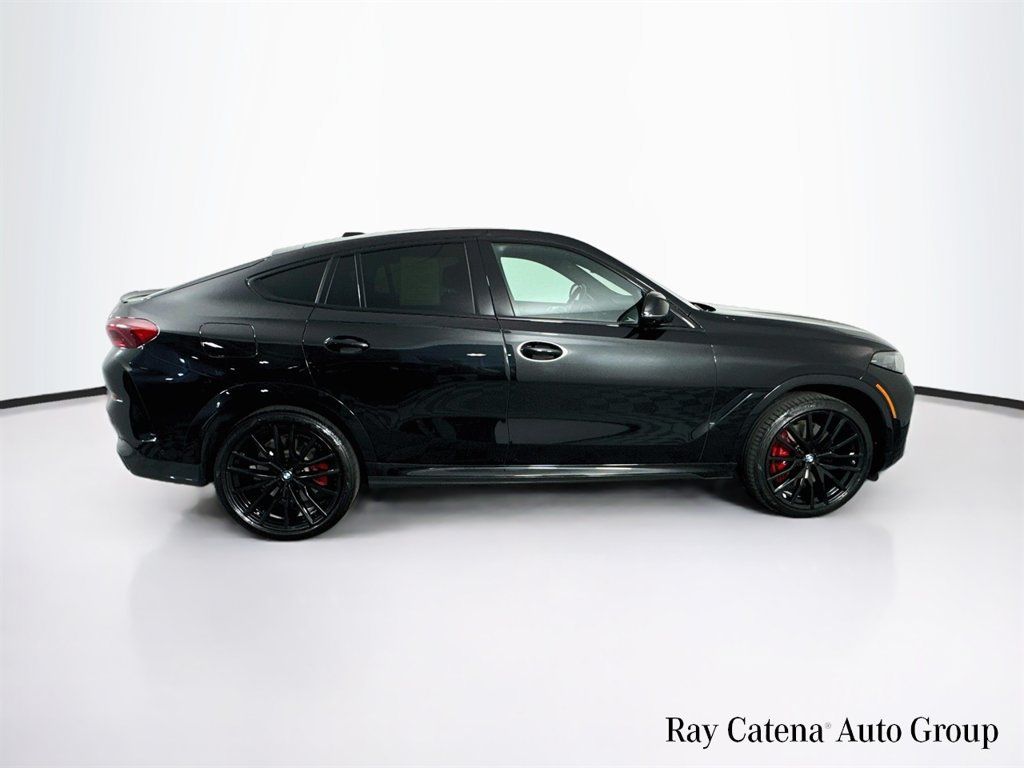 Used 2025 BMW X6 M60i AWD/4WD image 8