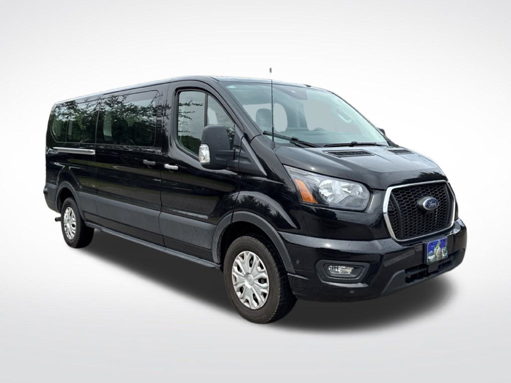 Used 2024 Ford Transit 350 XLT RWD image 2