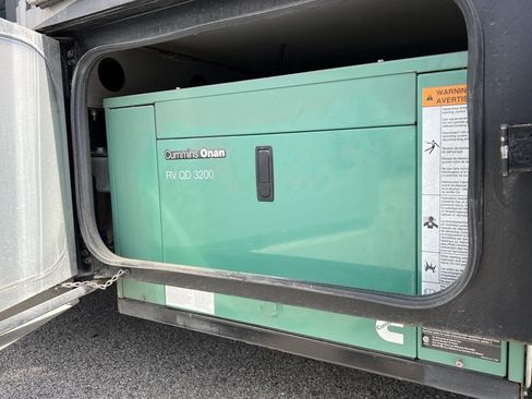 Used 2020 Mercedes-Benz Sprinter 3500 image 51