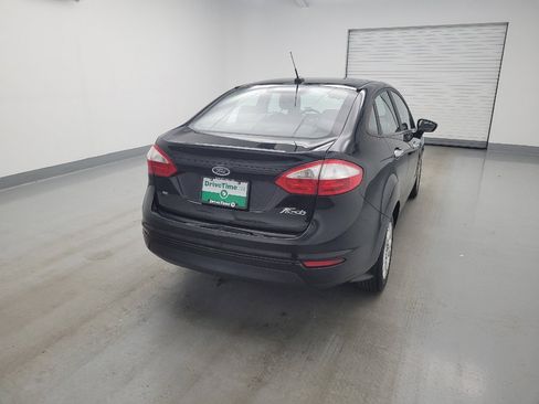 Used 2016 Ford Fiesta SE FWD image 7