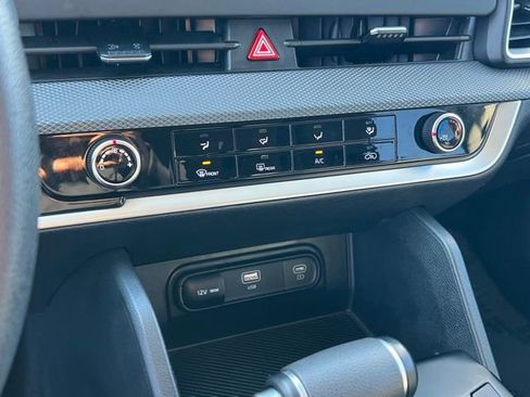 Certified 2024 Kia Sportage LX image 22