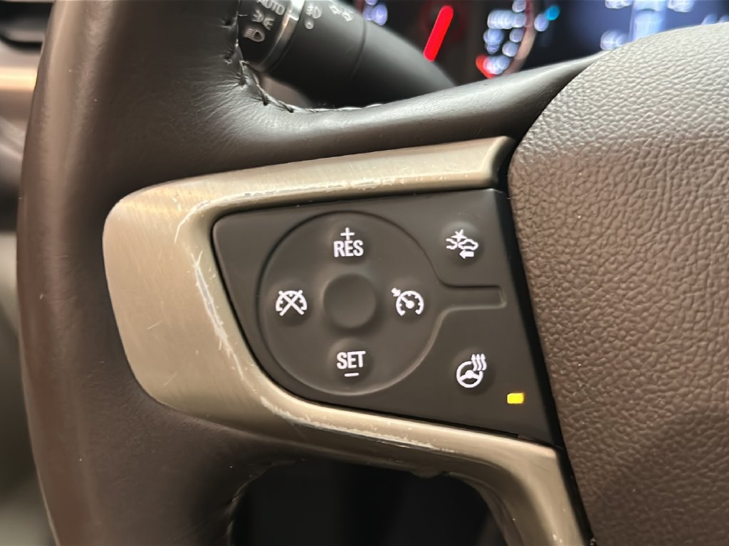 Used 2018 GMC Acadia Denali w/ Technology Package AWD/4WD image 32