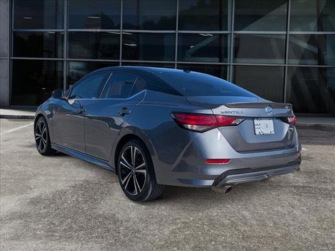 Used 2023 Nissan Sentra SR w/ Trunk Package image 4