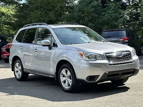 Used 2016 Subaru Forester 2.5i Premium w/ All-Weather Package AWD/4WD image 28