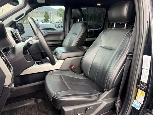 Used 2018 Ford F150 Lariat w/ Equipment Group 502A Luxury AWD/4WD image 24