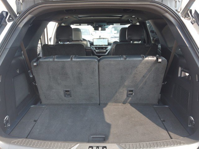 Used 2025 Ford Explorer ST AWD/4WD image 34