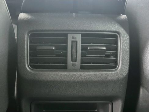 Used 2025 Nissan Rogue S FWD image 26