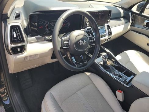 Used 2021 Kia Sorento SX AWD/4WD image 9