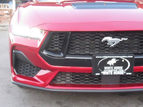 Used 2024 Ford Mustang GT Premium RWD image 3