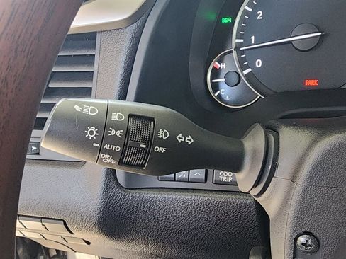 Used 2022 Lexus RX 350 Premium image 38