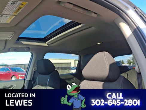 Used 2024 Honda CR-V EX image 14