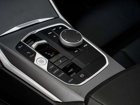 Used 2025 BMW 230i xDrive 230i xDrive w/ Convenience Package image 15