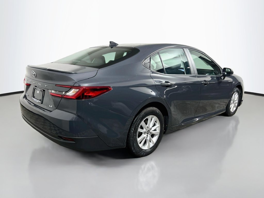Used 2025 Toyota Camry LE w/ Convenience Package FWD image 3