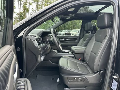 Certified 2024 GMC Yukon XL Denali w/ Denali Reserve Package AWD/4WD image 20