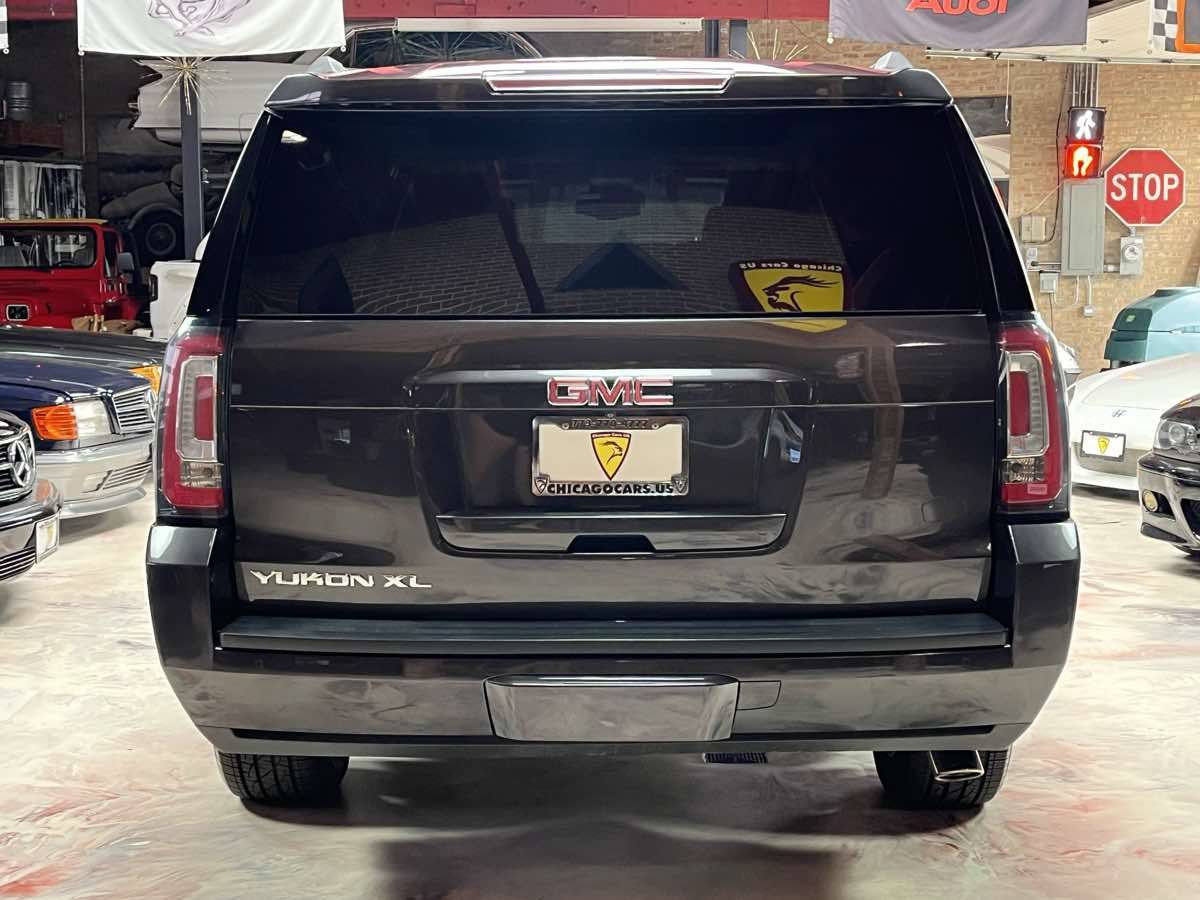 Used 2017 GMC Yukon XL SLT w/ HD Trailering Package AWD/4WD image 6