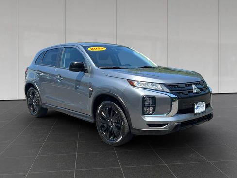 Used 2025 Mitsubishi Outlander Sport ES AWD/4WD image 7