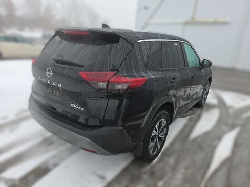 Certified 2023 Nissan Rogue SV w/ SV Premium B Package image 6